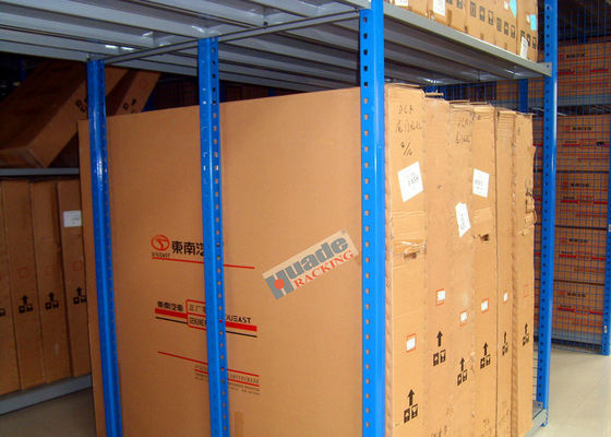 Lochende Autoteile beanspruchen Schlitz-Automobilgestelle für Dämpfer/Aufhänger/Gläser stark